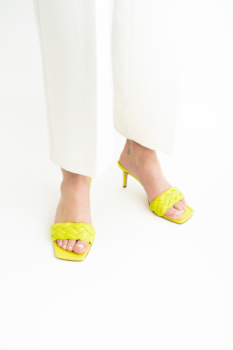 Mirabella 60 sandals, yellow leather