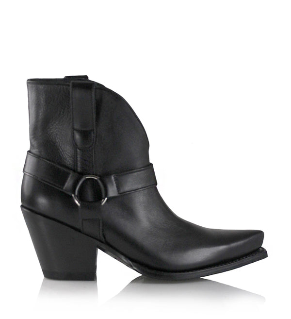 Notabene Tessa, Black
