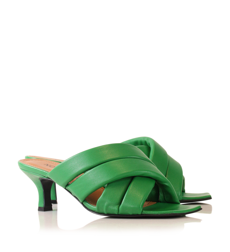 Notabene Molly, Green